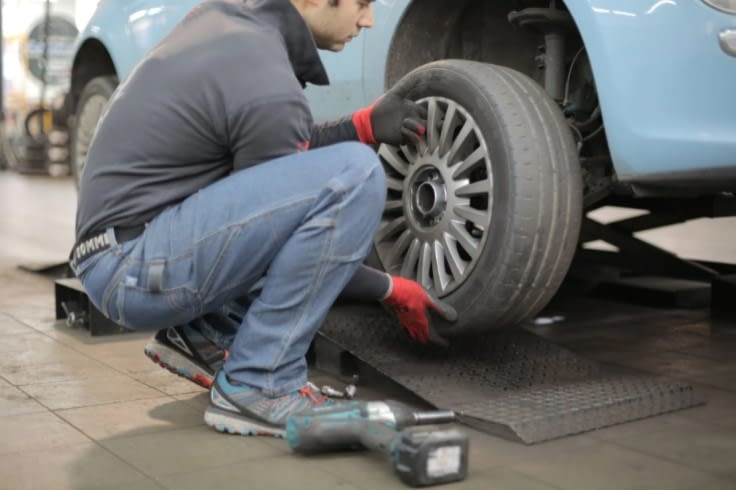 Steel wheel service